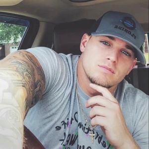 Meet your Posher, Hunter